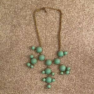 Elegant Gold and Green Statement Necklace